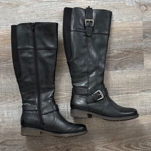 Black Boot Size 6.5
